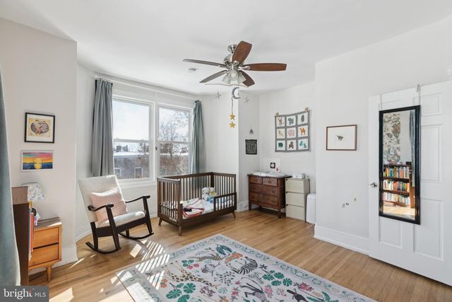 122 E WASHINGTON LN, Philadelphia, PA 19144