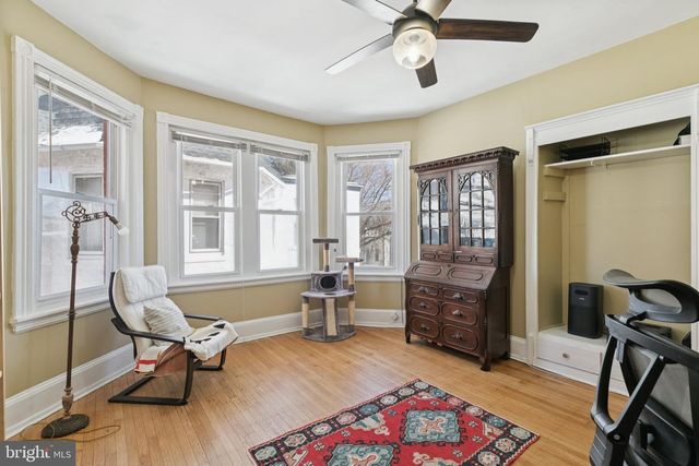 122 E WASHINGTON LN, Philadelphia, PA 19144