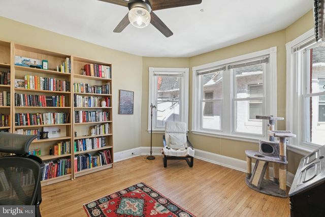 122 E WASHINGTON LN, Philadelphia, PA 19144