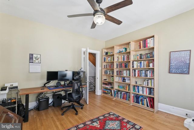 122 E WASHINGTON LN, Philadelphia, PA 19144