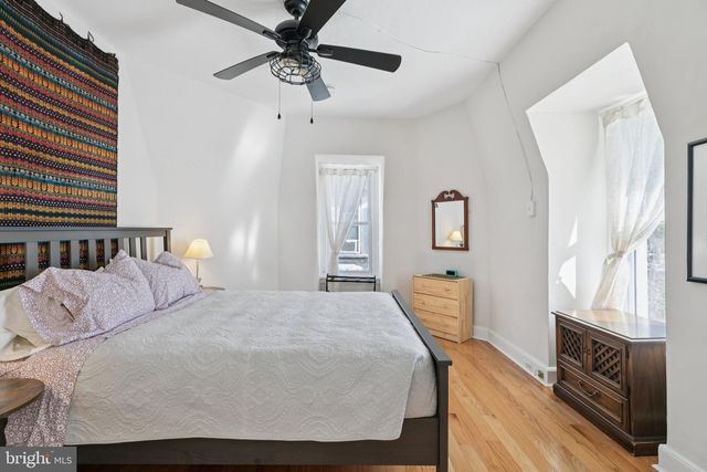 122 E WASHINGTON LN, Philadelphia, PA 19144