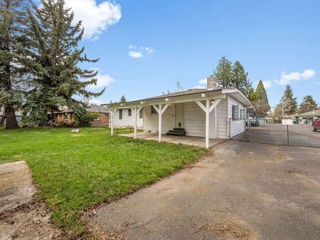 4630 Clinton Avenue, Klamath Falls, OR 97603