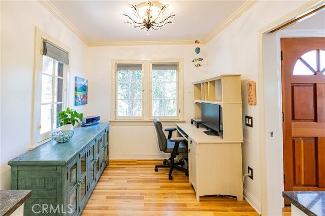 641 Canyon Drive, Glendale, CA 91206