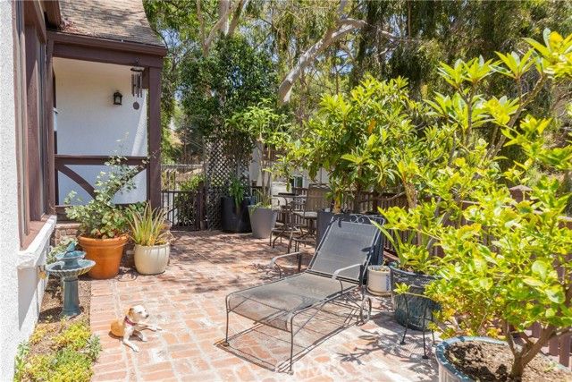 641 Canyon Drive, Glendale, CA 91206