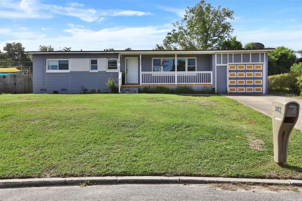 Image 1 of property listing at 3002 DRAKE DRIVE, Orlando, FL 32810