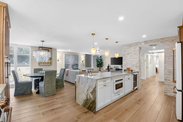 2200 S Ocean Boulevard 206, Delray Beach, FL 33483