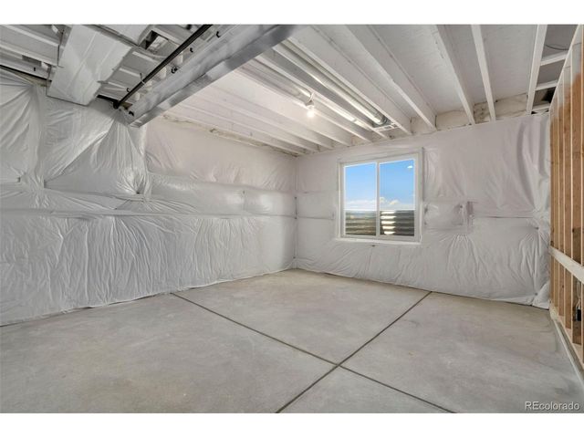 24113 E 36th Pl, Aurora, CO 80019