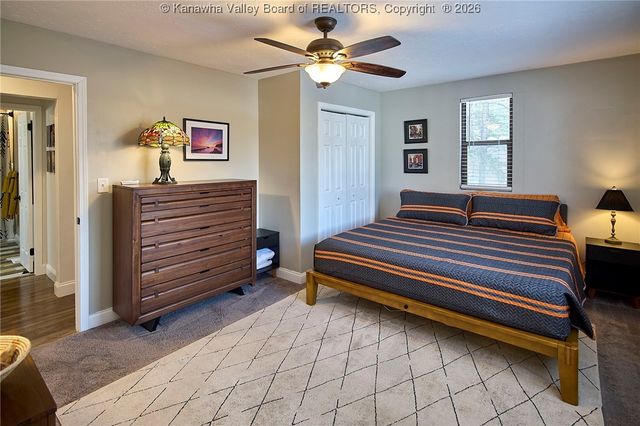 123 Woodbridge Drive, Charleston, WV 25311