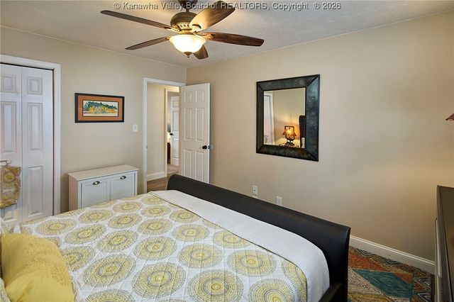 123 Woodbridge Drive, Charleston, WV 25311