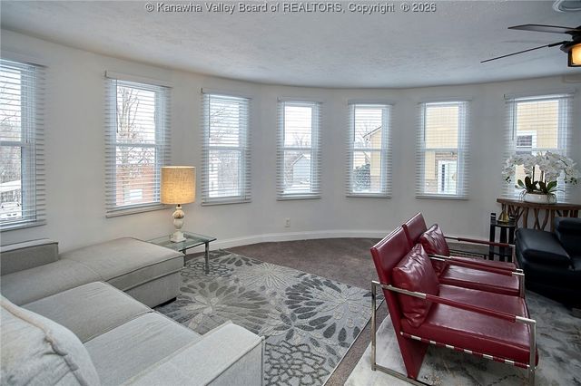 123 Woodbridge Drive, Charleston, WV 25311