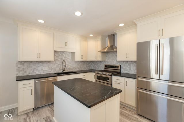 1020 N Graham Avenue, Indianapolis, IN 46219