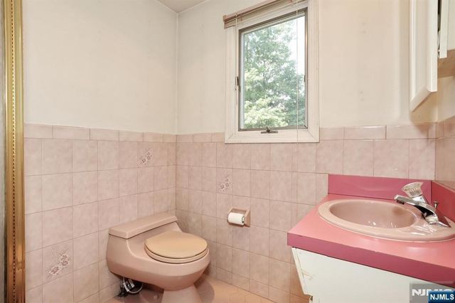 743 Palmer Avenue, Maywood, NJ 07607
