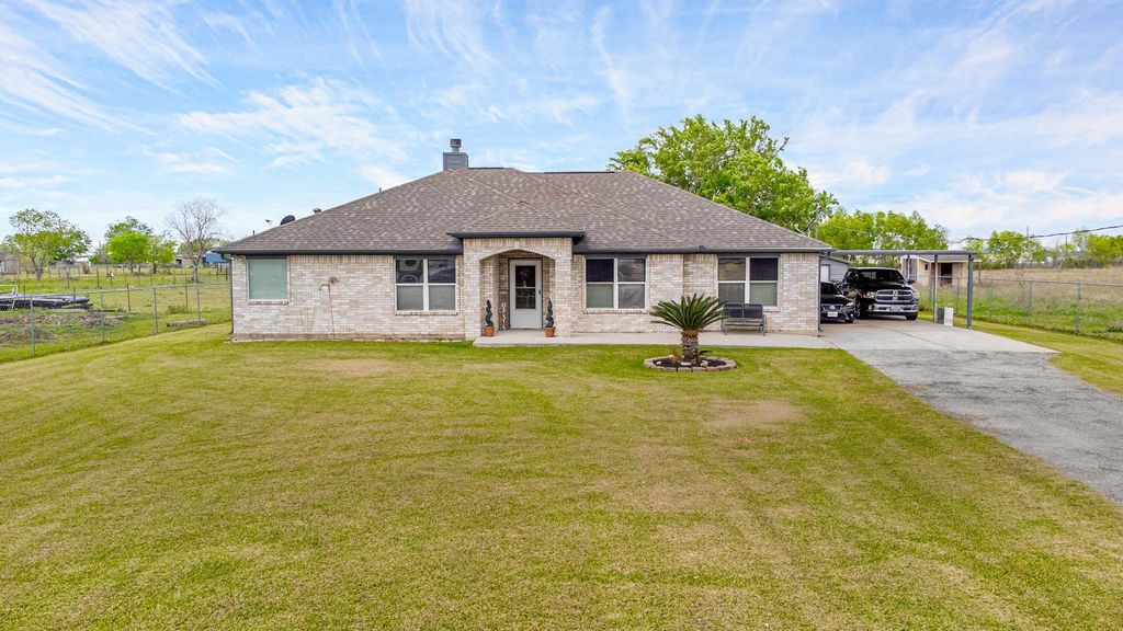 14302 Austin Bayou Drive, Rosharon, TX 77583