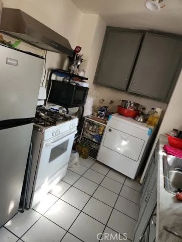 10784 Kern, Hesperia, CA 92345