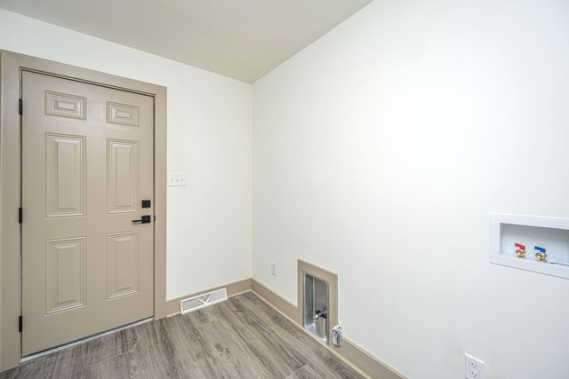 1561 Montclair Street, Charleston, SC 29407