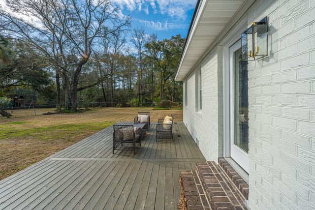 1561 Montclair Street, Charleston, SC 29407