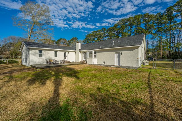 1561 Montclair Street, Charleston, SC 29407