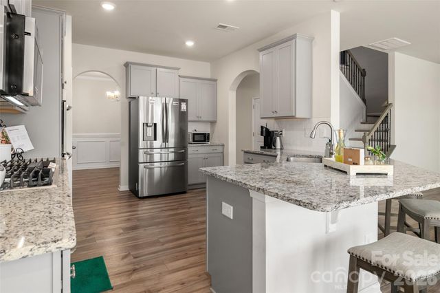 12023 Bishop Castle Drive, Charlotte, NC 28273