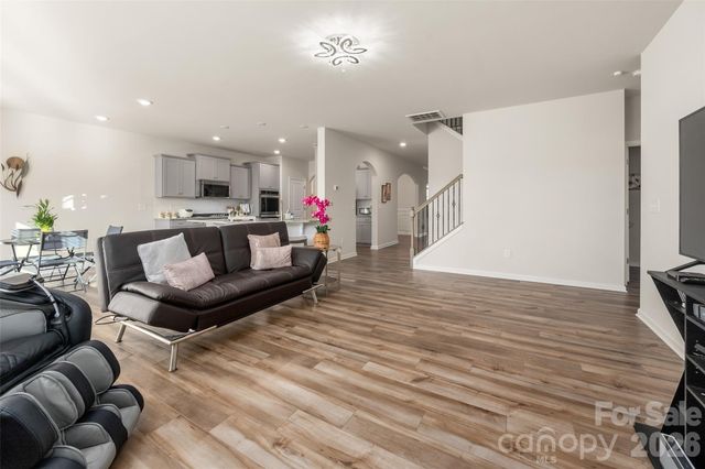 12023 Bishop Castle Drive, Charlotte, NC 28273