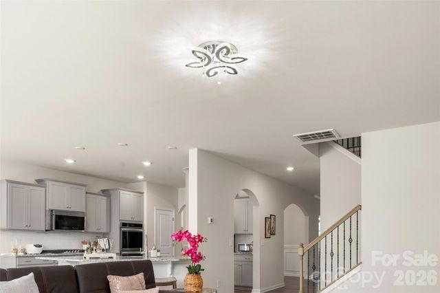 12023 Bishop Castle Drive, Charlotte, NC 28273