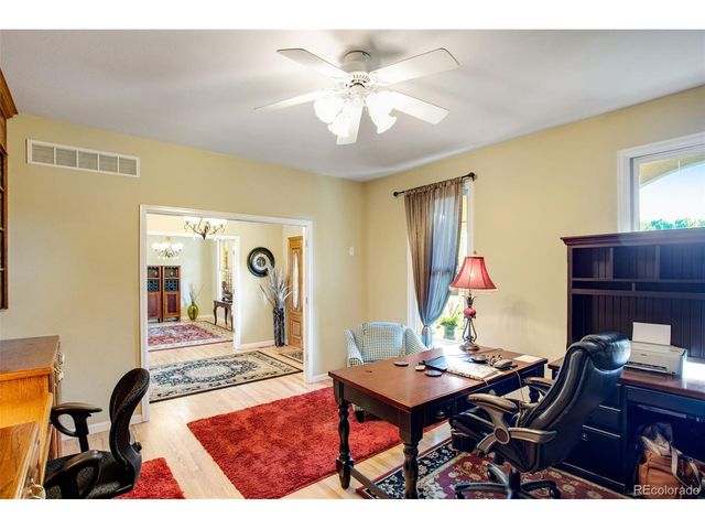 7755 Valleyview Cir, Windsor, CO 80550