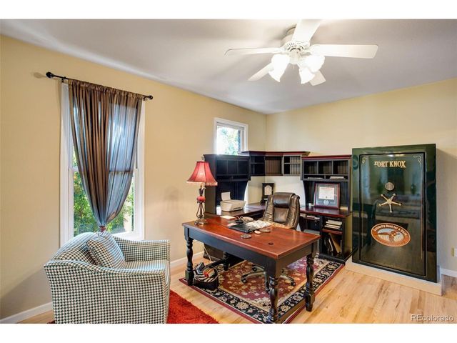 7755 Valleyview Cir, Windsor, CO 80550