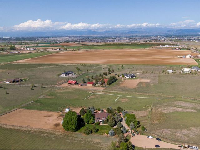 7755 Valleyview Cir, Windsor, CO 80550