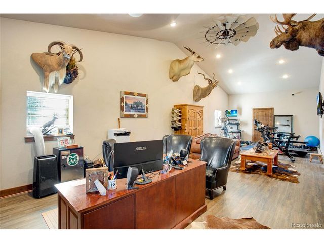 7755 Valleyview Cir, Windsor, CO 80550