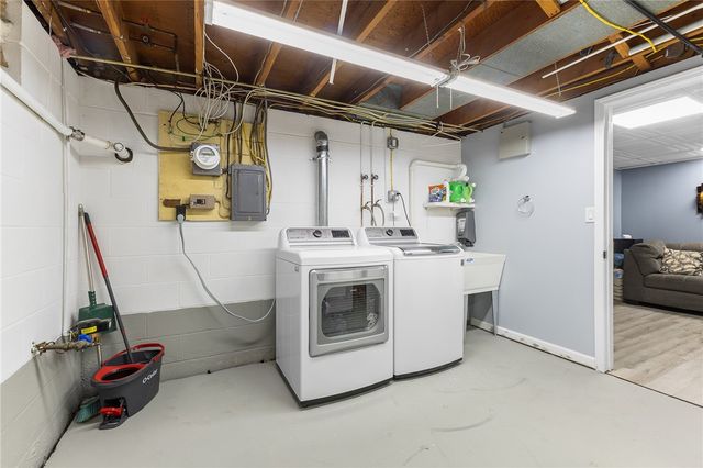 293 Elmgrove Road, Greece, NY 14626