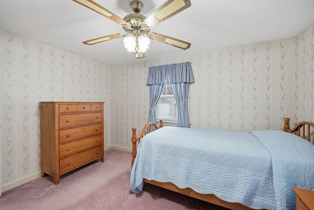 246 El Paso St, Springfield, MA 01104