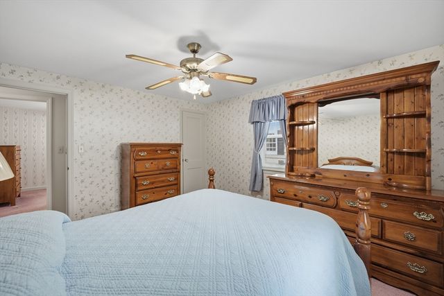 246 El Paso St, Springfield, MA 01104