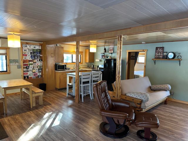 15709 Davis Avenue, La Pine, OR 97739