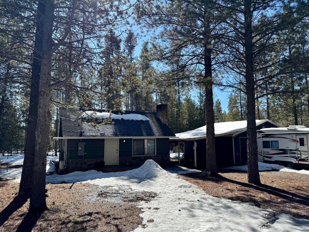 15709 Davis Avenue, La Pine, OR 97739