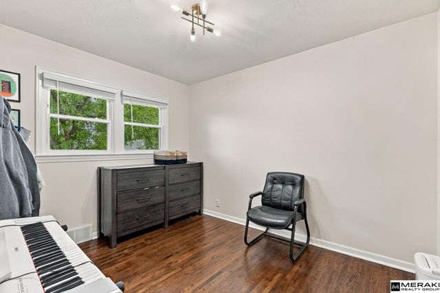 2317 S 123 Street, Omaha, NE 68144