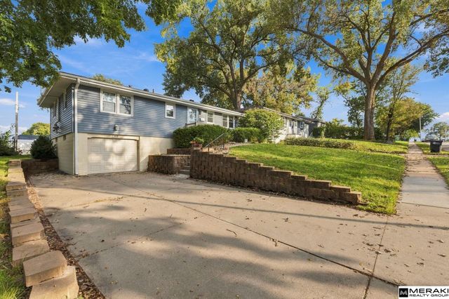 2317 S 123 Street, Omaha, NE 68144