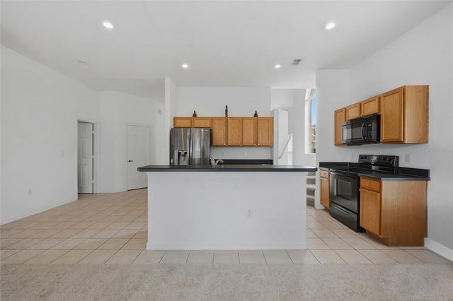 538 CADIZ LOOP, Davenport, FL 33837