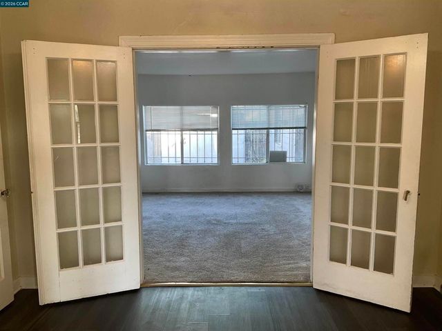 2100 100th Avenue, Oakland, CA 94603