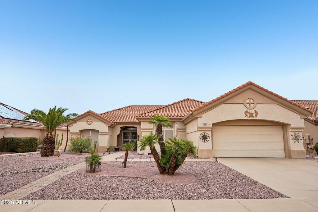 15621 W WHITEWOOD Drive, Sun City West, AZ 85375 — exterior