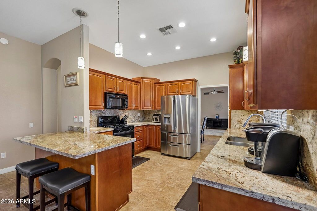 15621 W WHITEWOOD Drive, Sun City West, AZ 85375 — photo 3