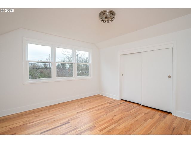 5721 N WILLIS Blvd, Portland, OR 97203