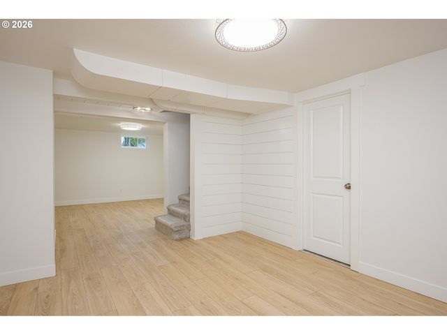 5721 N WILLIS Blvd, Portland, OR 97203