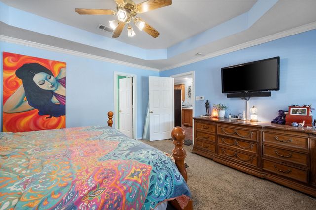 512 Shady Oaks Trail, Burleson, TX 76028