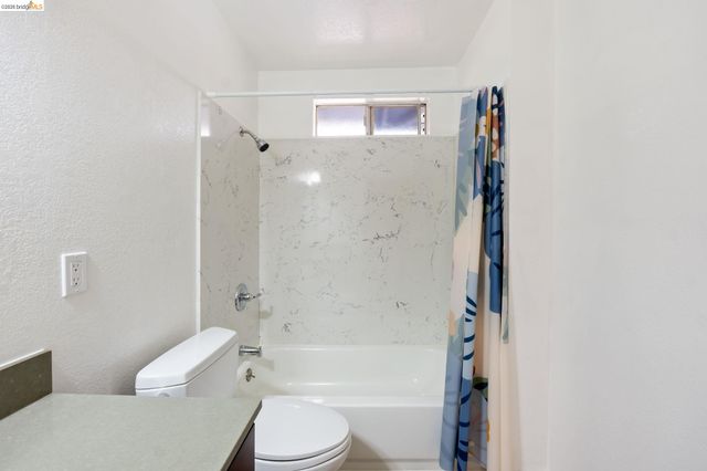 1024 Atherton St, Vallejo, CA 94590