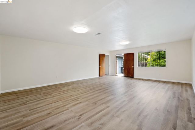 1024 Atherton St, Vallejo, CA 94590