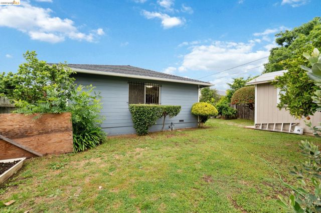 1024 Atherton St, Vallejo, CA 94590