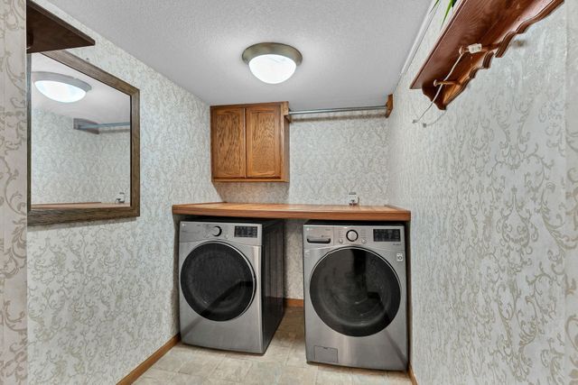2315 W Grant, Wichita, KS 67213