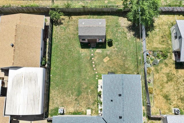 2315 W Grant, Wichita, KS 67213