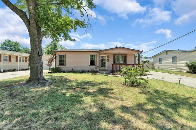 2315 W Grant, Wichita, KS 67213