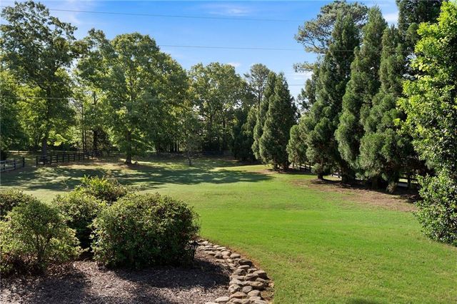 1132 Euharlee Road, Kingston, GA 30145