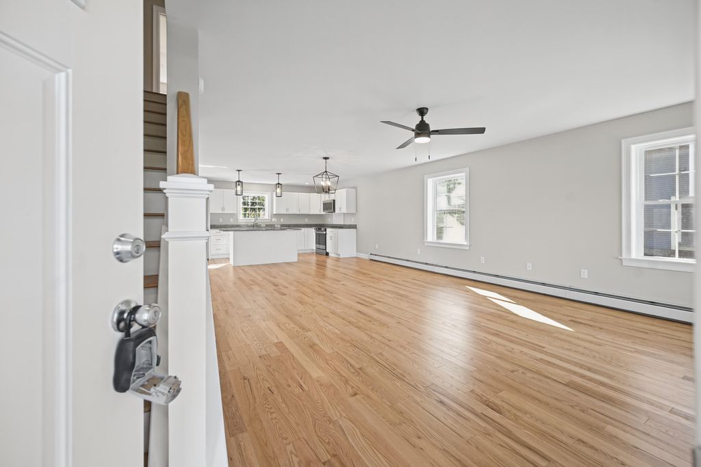 72 Thadeus Street, South Portland, ME 04106 — photo 4